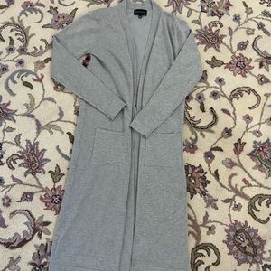 Long grey duster - worn twice 💖 Medium 💖